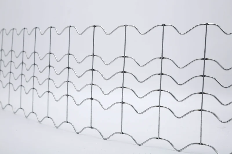 Side view of a standing mesh section with a repeating wave profile